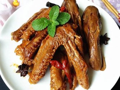 五香鸭翅尖